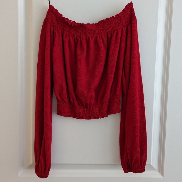 H&M Red Off The Shoulder Top - Picture 3 of 7